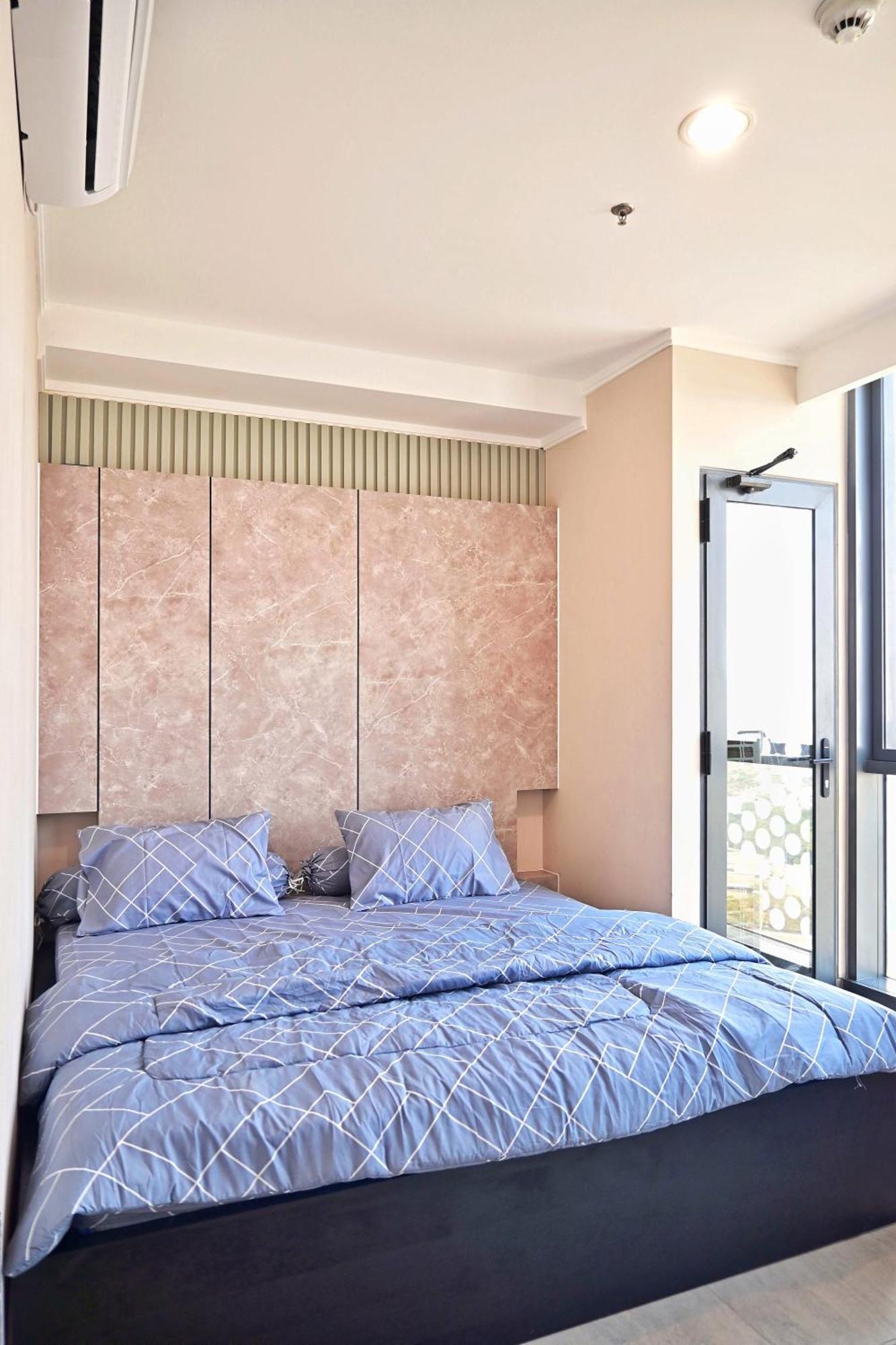 Brand New 2br Apt Menara Jakarta, Jkt Inter Expo Jakarta