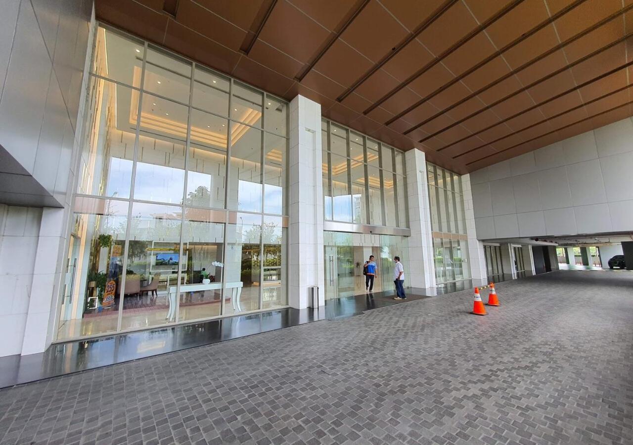 Luxurious Flat 2br In Gold Coast Pik Penjaringan