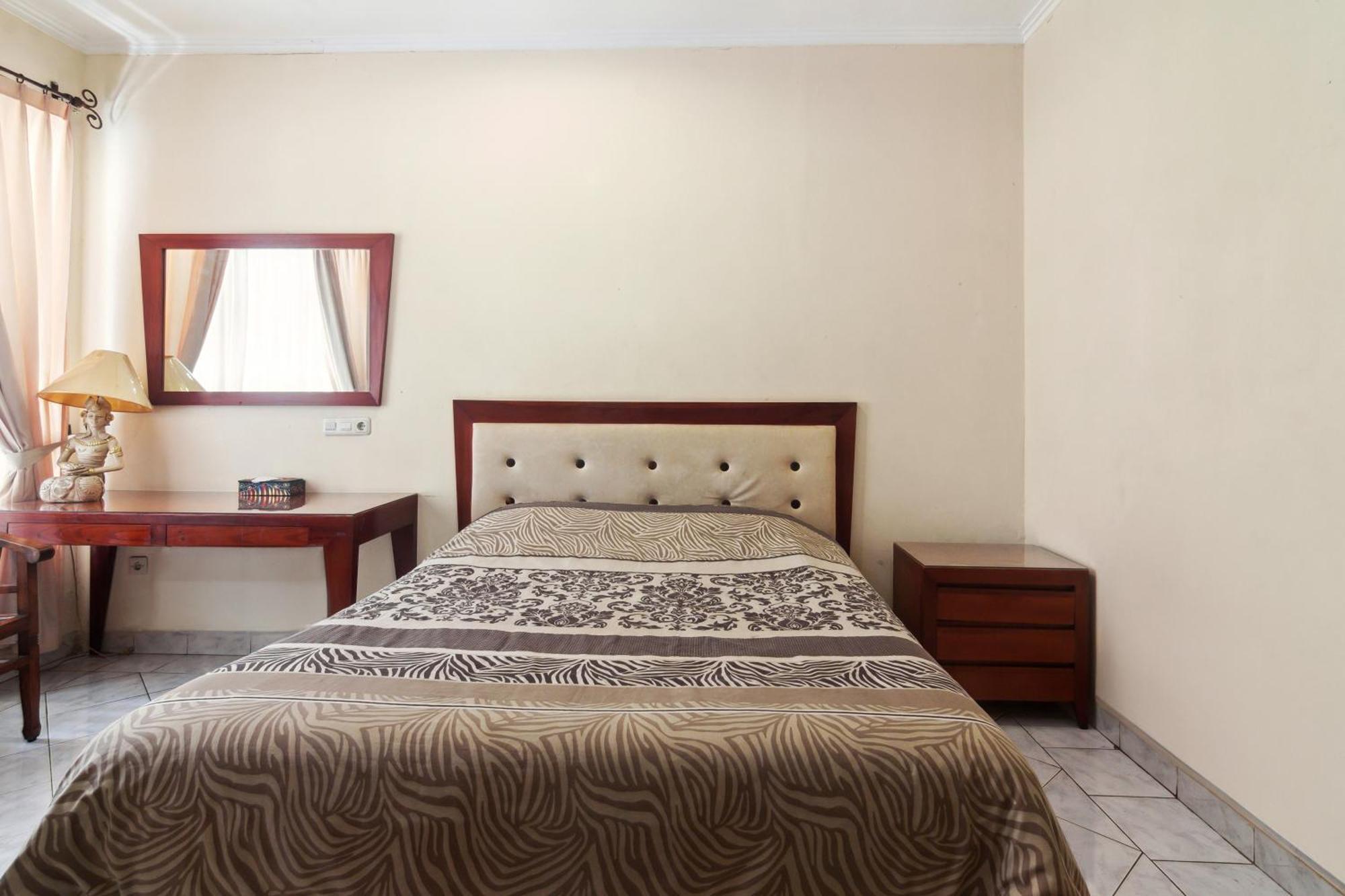 Puri Sawo Manila Hotel 2*