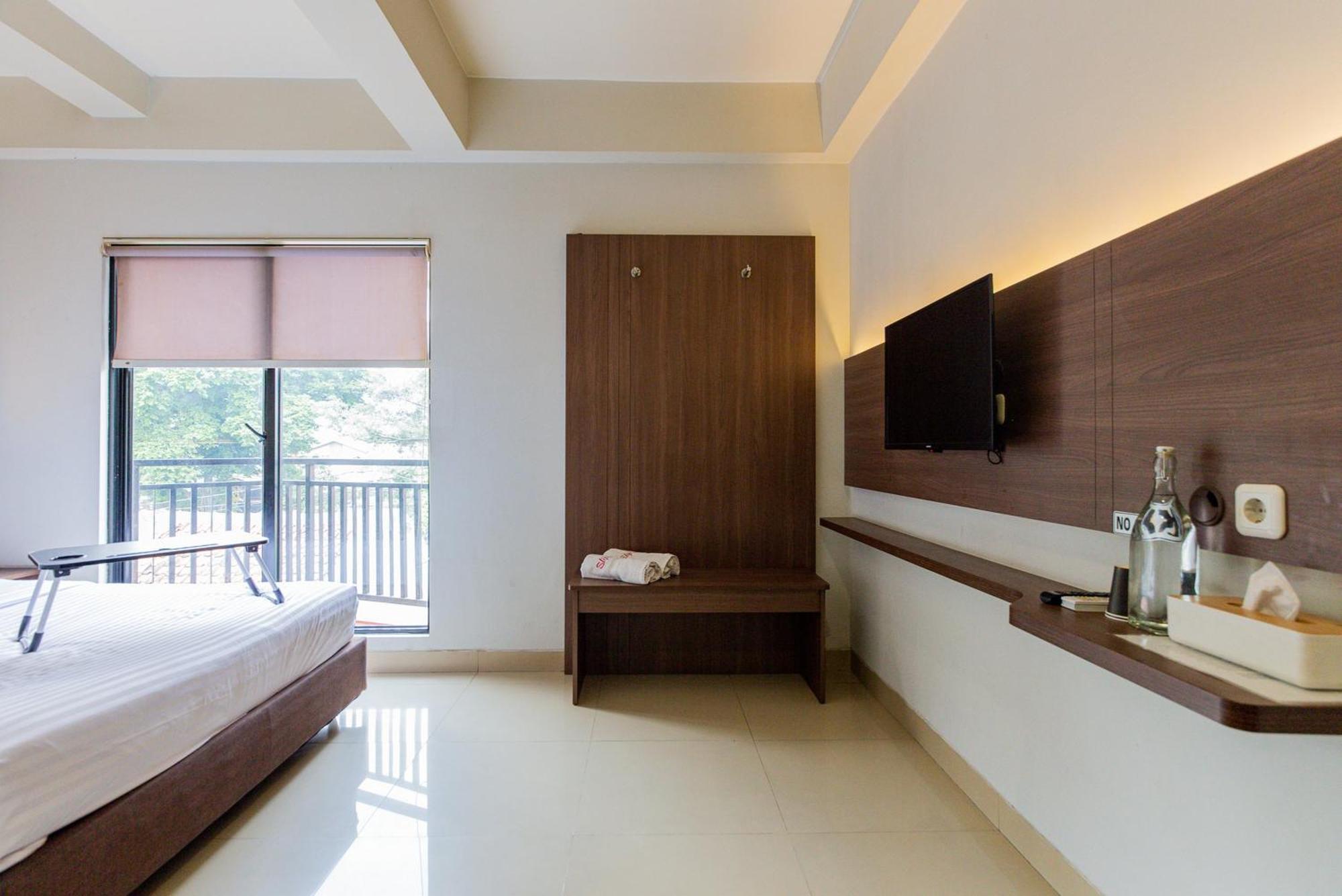 Urbanview Slipi Palmerah 3* Jakarta