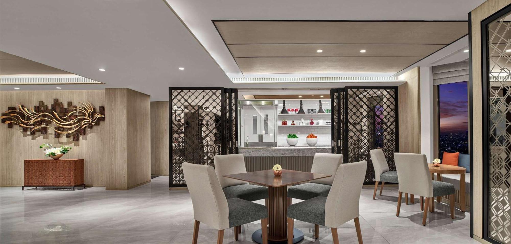 Grand Hyatt