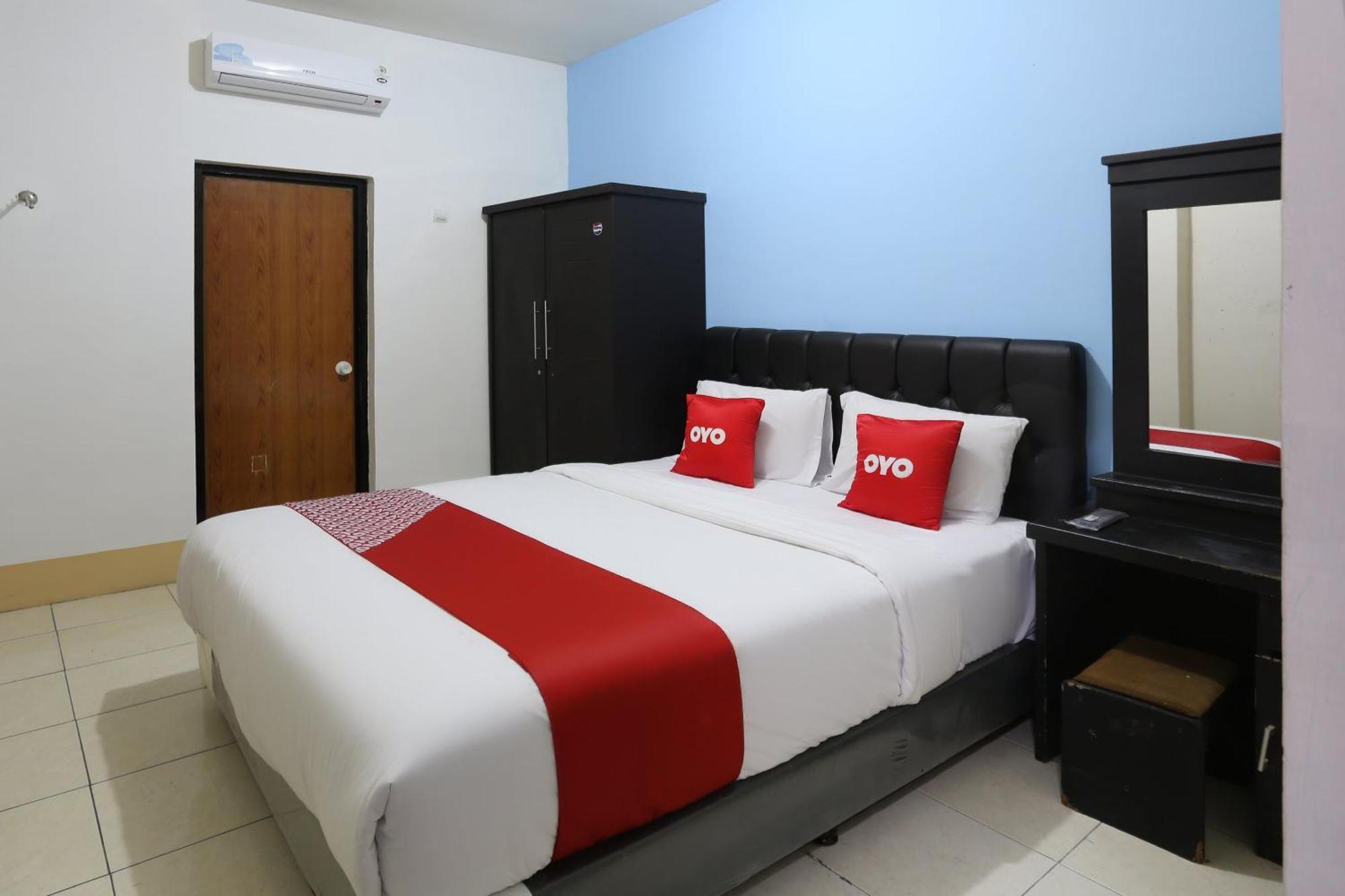 Oyo 3865 Niaga Hotel