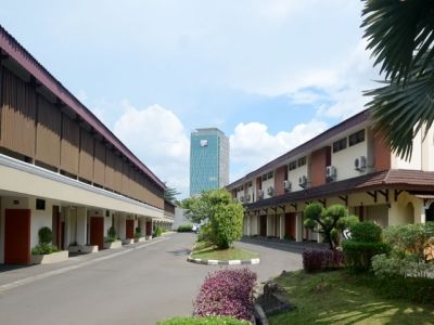 C'one Cempaka Putih 2*