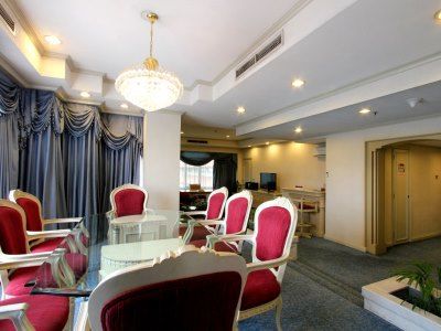 Kartika Chandra Hotel 4*