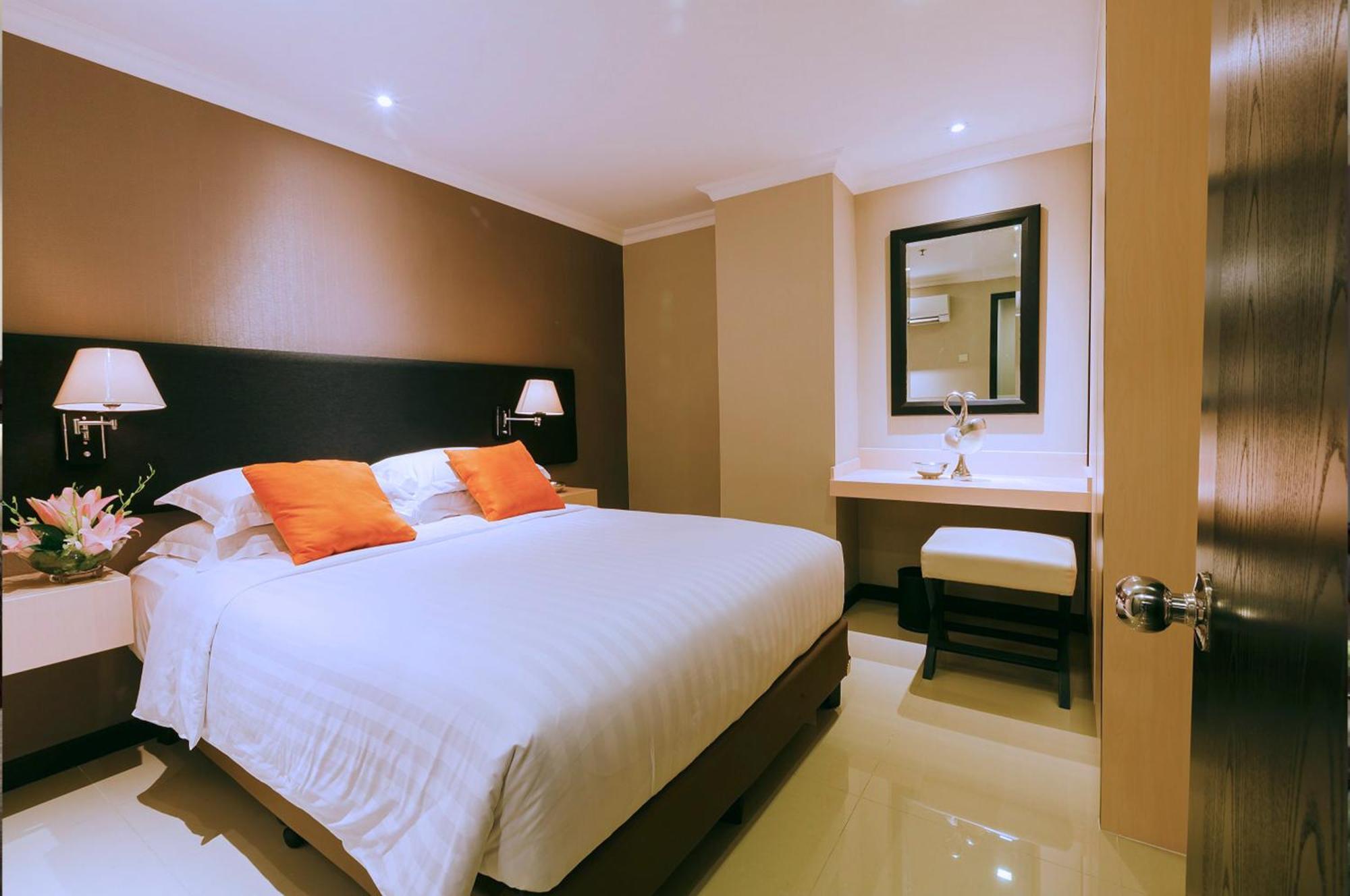 Kristal 4* Jakarta