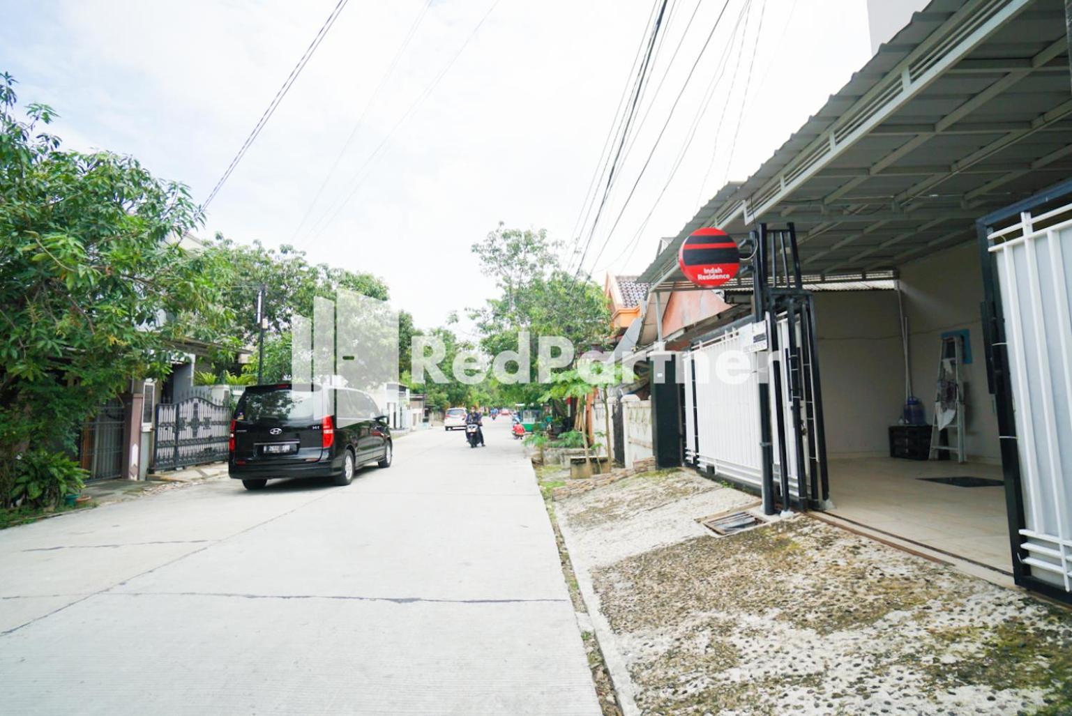 Indah Syariah Mitra Reddoorz 2* Jakarta