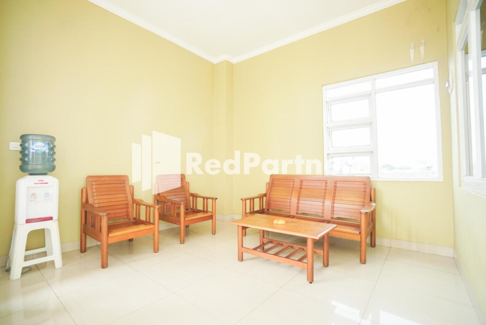 Oyo 3964 Indah Syariah 2* Jakarta