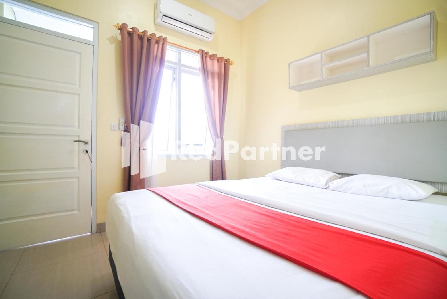 Indah Syariah Mitra Reddoorz 2* Jakarta