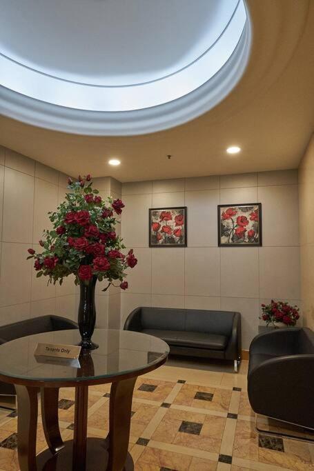 2br Magnificent View At Itc Kuningan Appartement *