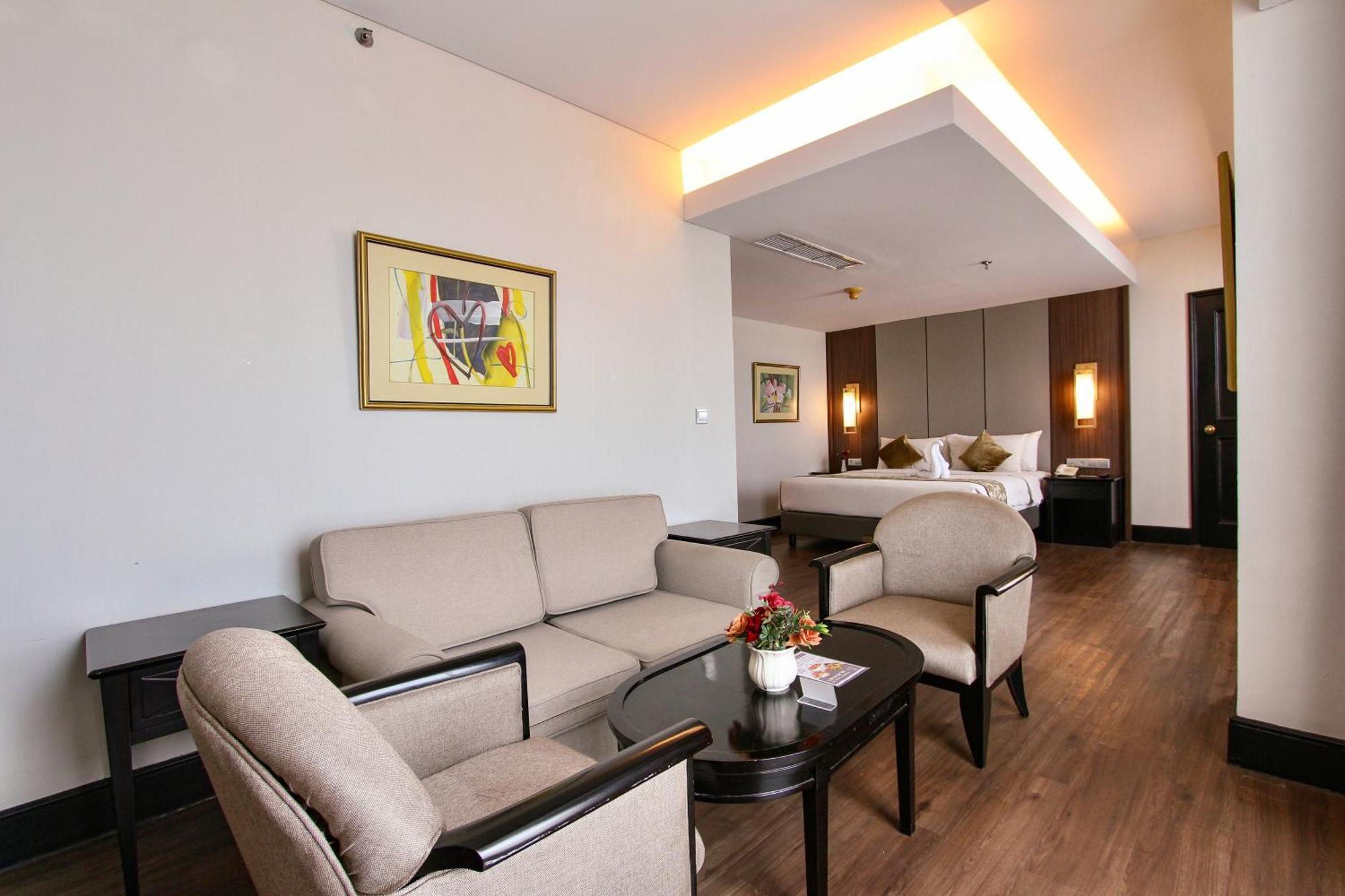 Hotel The Acacia Jakarta