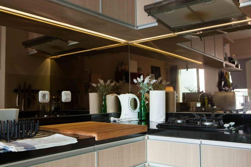Scandi Style Flat In Jakarta, Gym & Pool Apartment