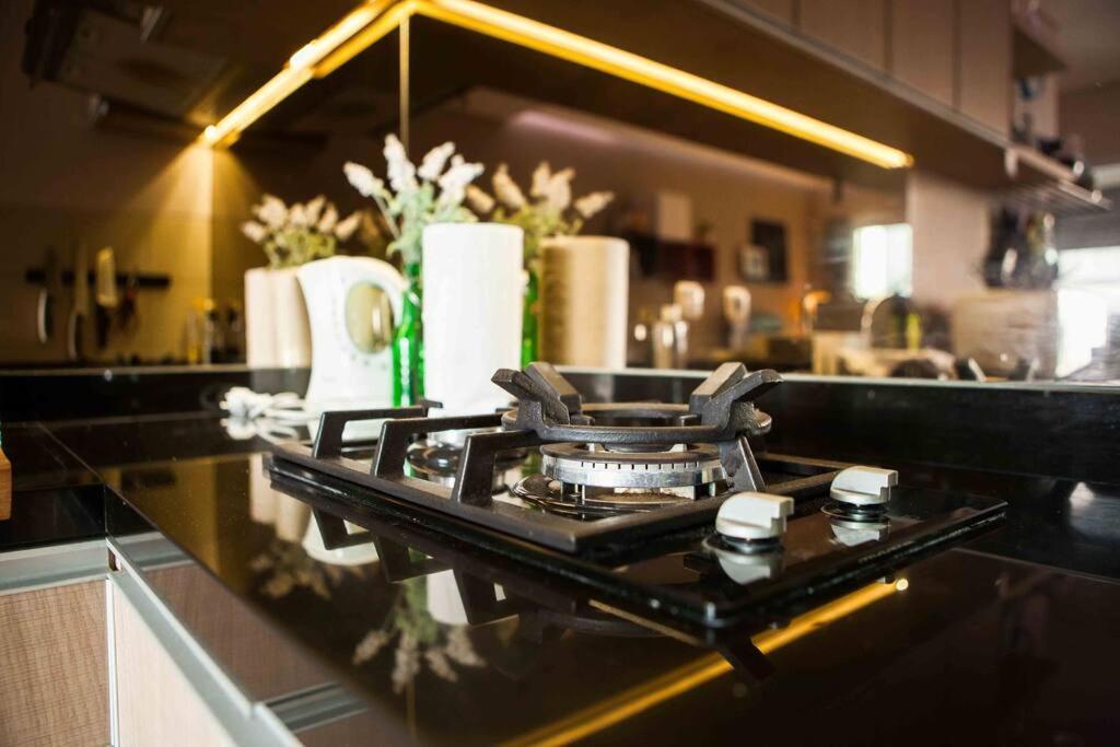 Scandi Style Flat In Jakarta, Gym & Pool Apartment Jakarta