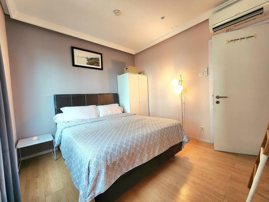 Apartment Scandi Style Flat In Jakarta, Gym & Pool