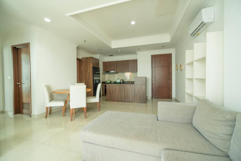 Apartment Luxury 2br Of Mall Kuningan Jkt, Scbd Jakarta