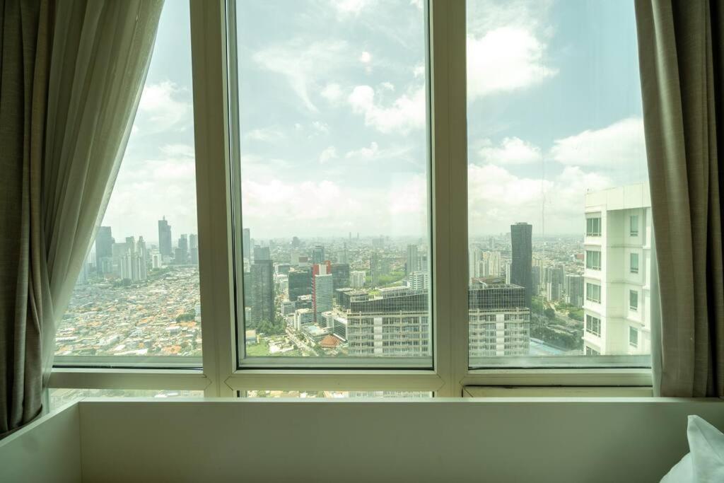 Luxury 2br Of Mall Kuningan Jkt, Scbd
