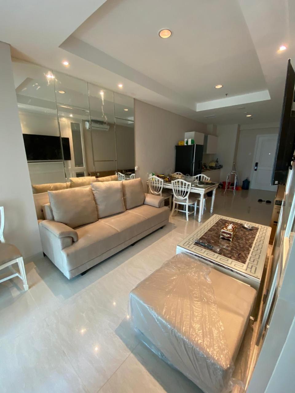 2 Bedroom Grand Madison Near Park Jakarta