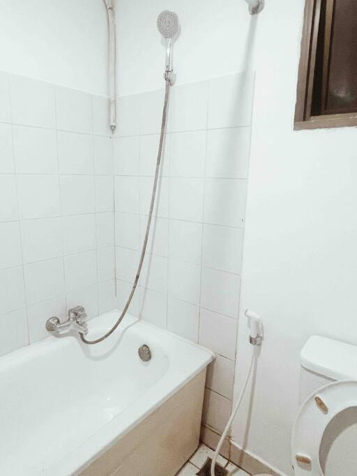 Apartment Wonderful Escape South Jakarta