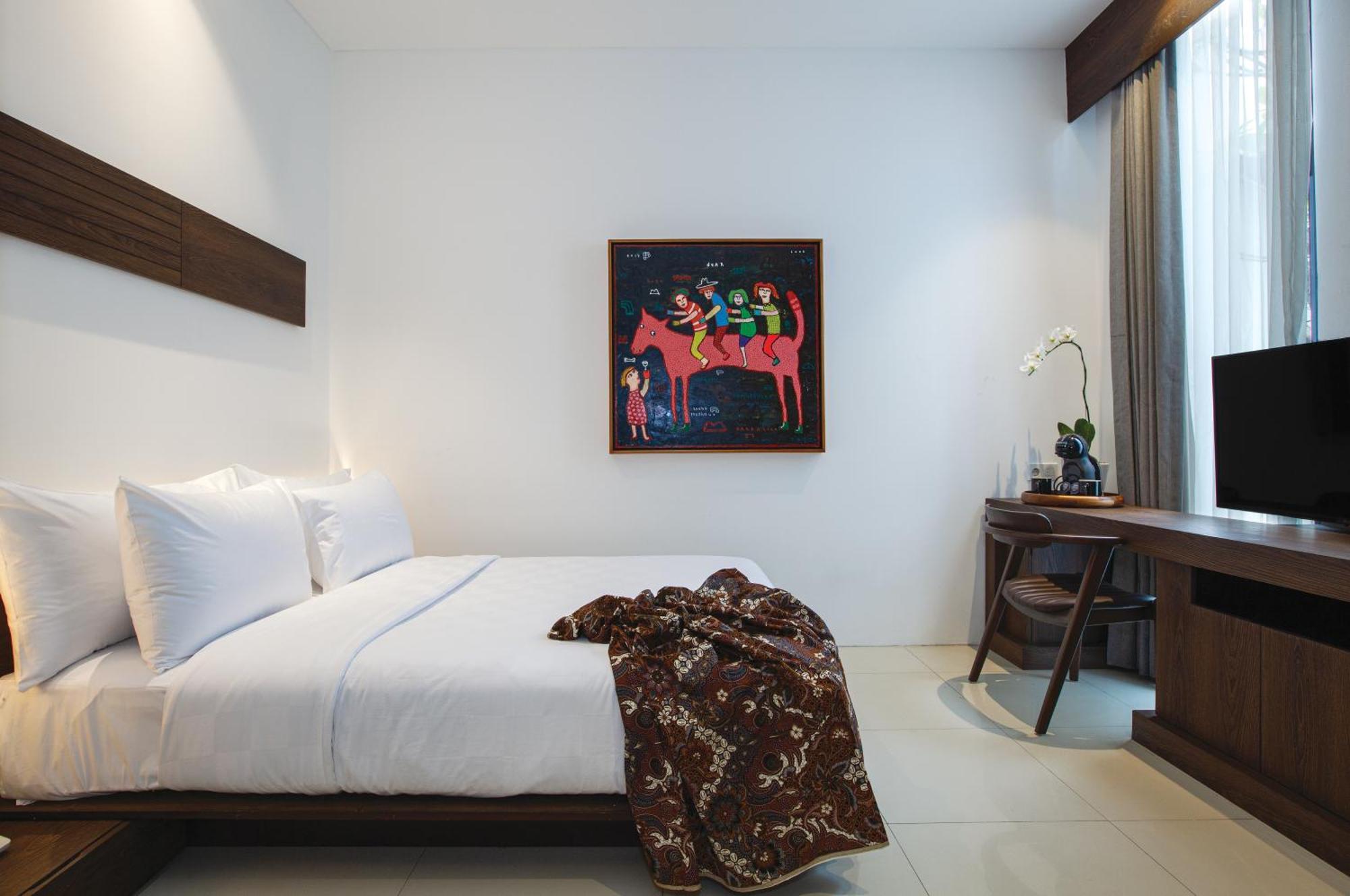 Hotel Miers Kuningan, Artotel Curated