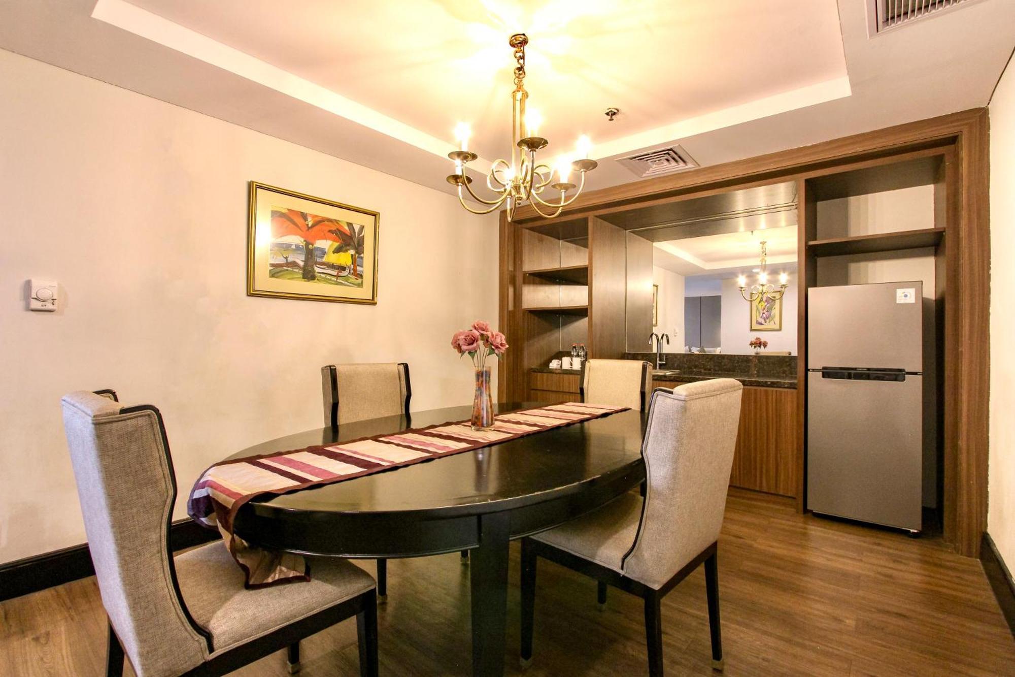The Acacia 4*
