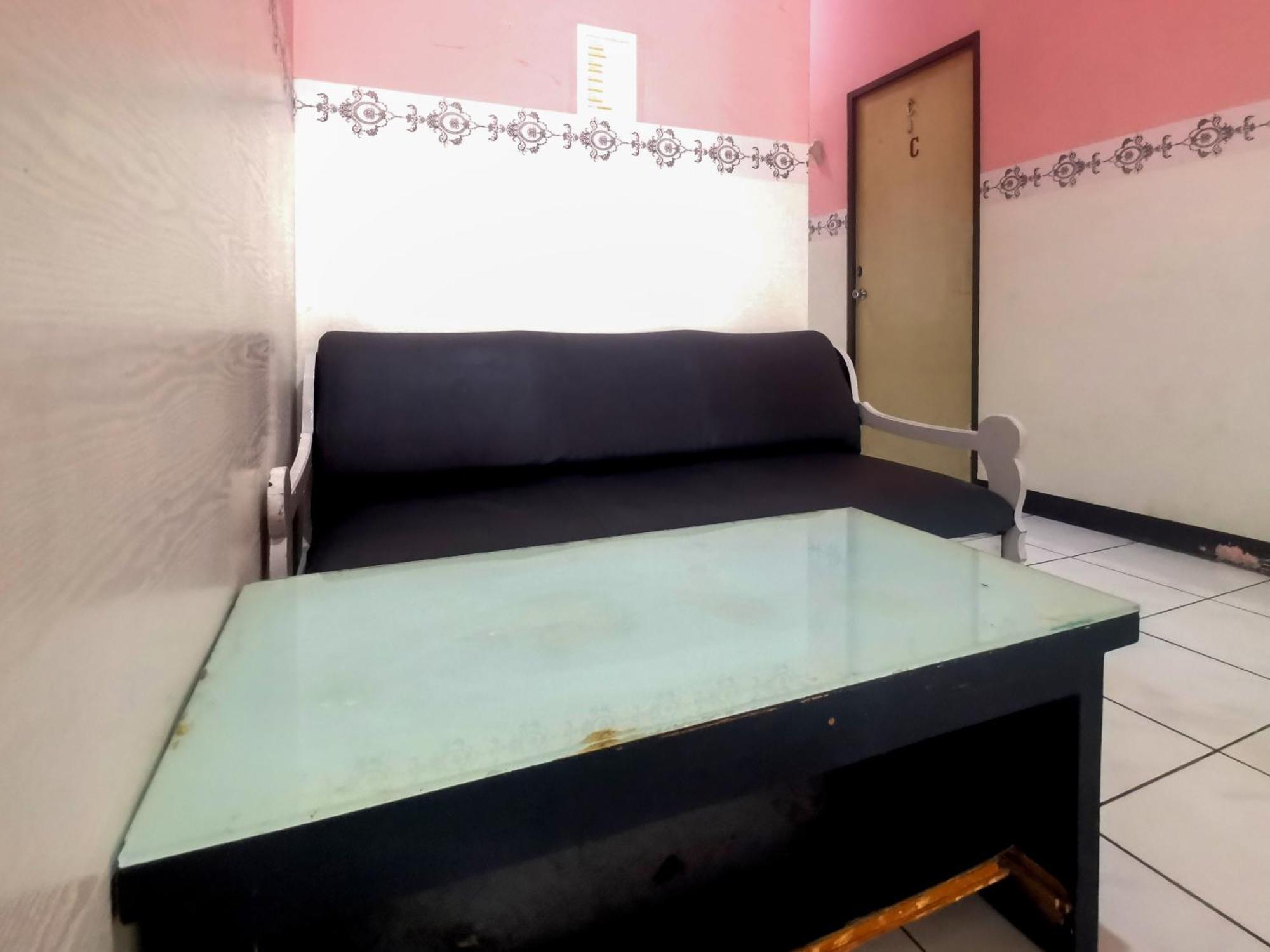 Hotel Oyo 2628 Kartini 2*