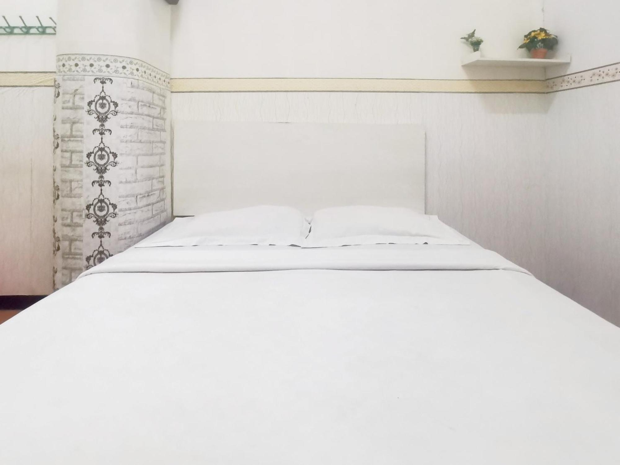 Oyo 2628 Kartini Hotel Jakarta