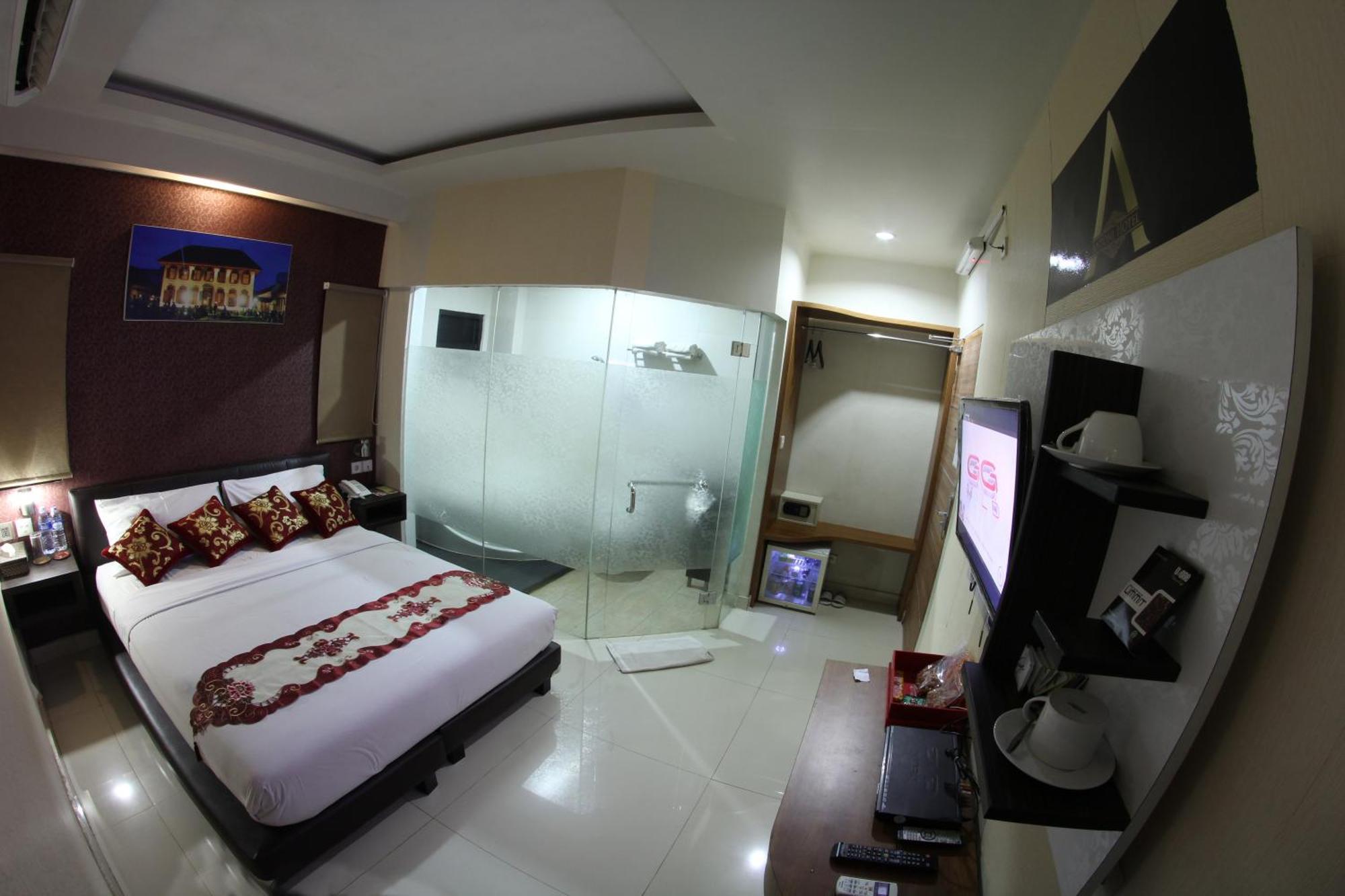 Antoni Hotel 2*