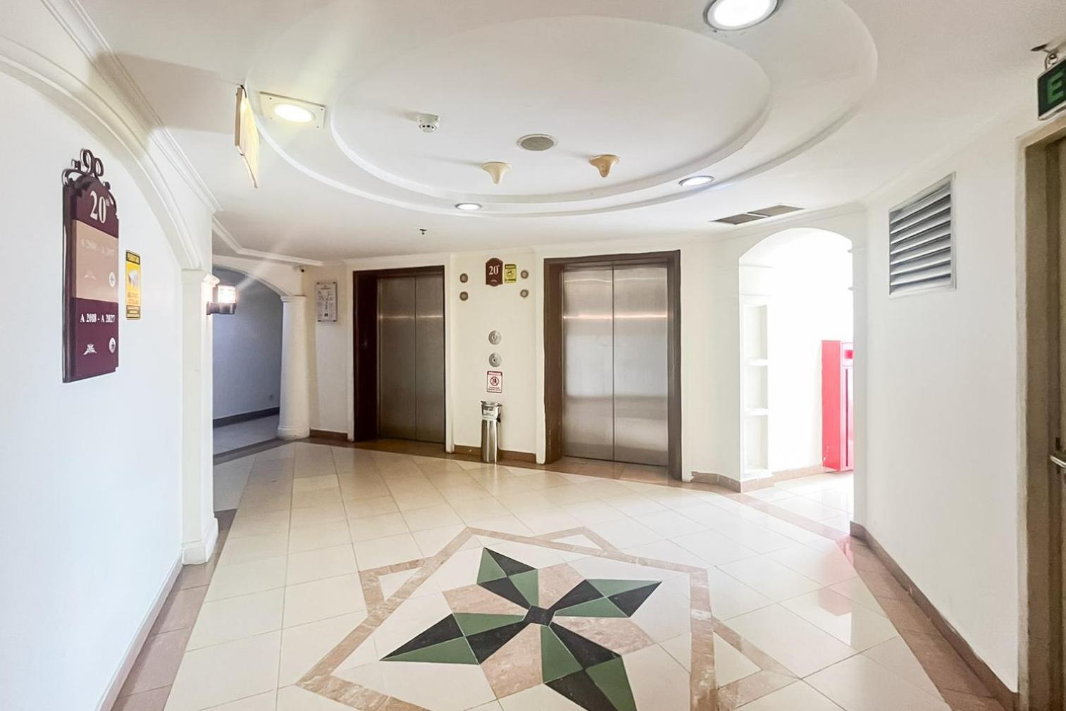 Pangsapuri Redliving Mediterania Gajah Mada - S'room Tower A *