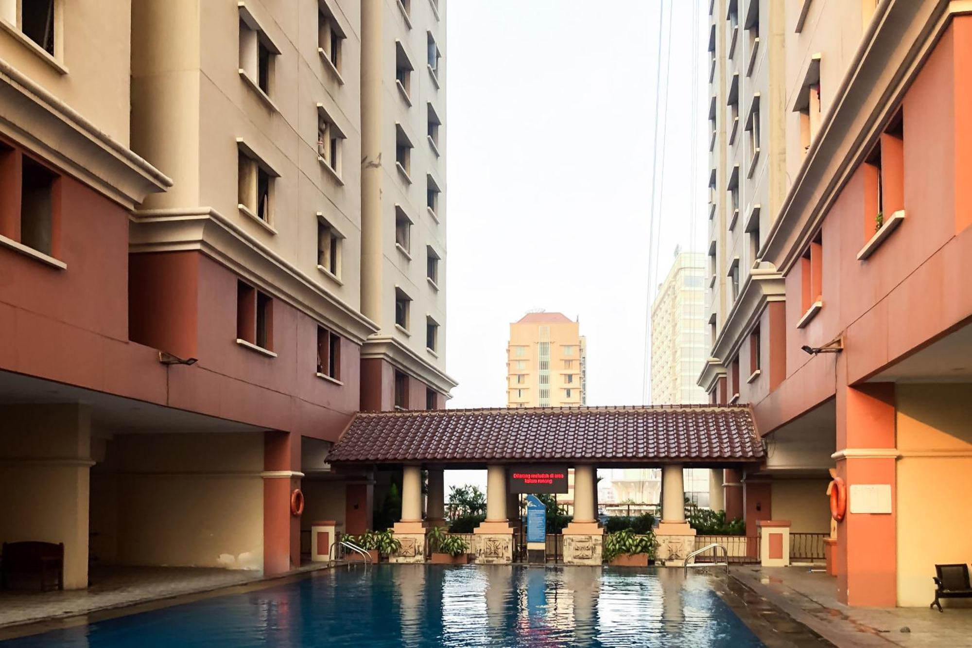 Redliving Mediterania Gajah Mada - S'room Tower A Pangsapuri