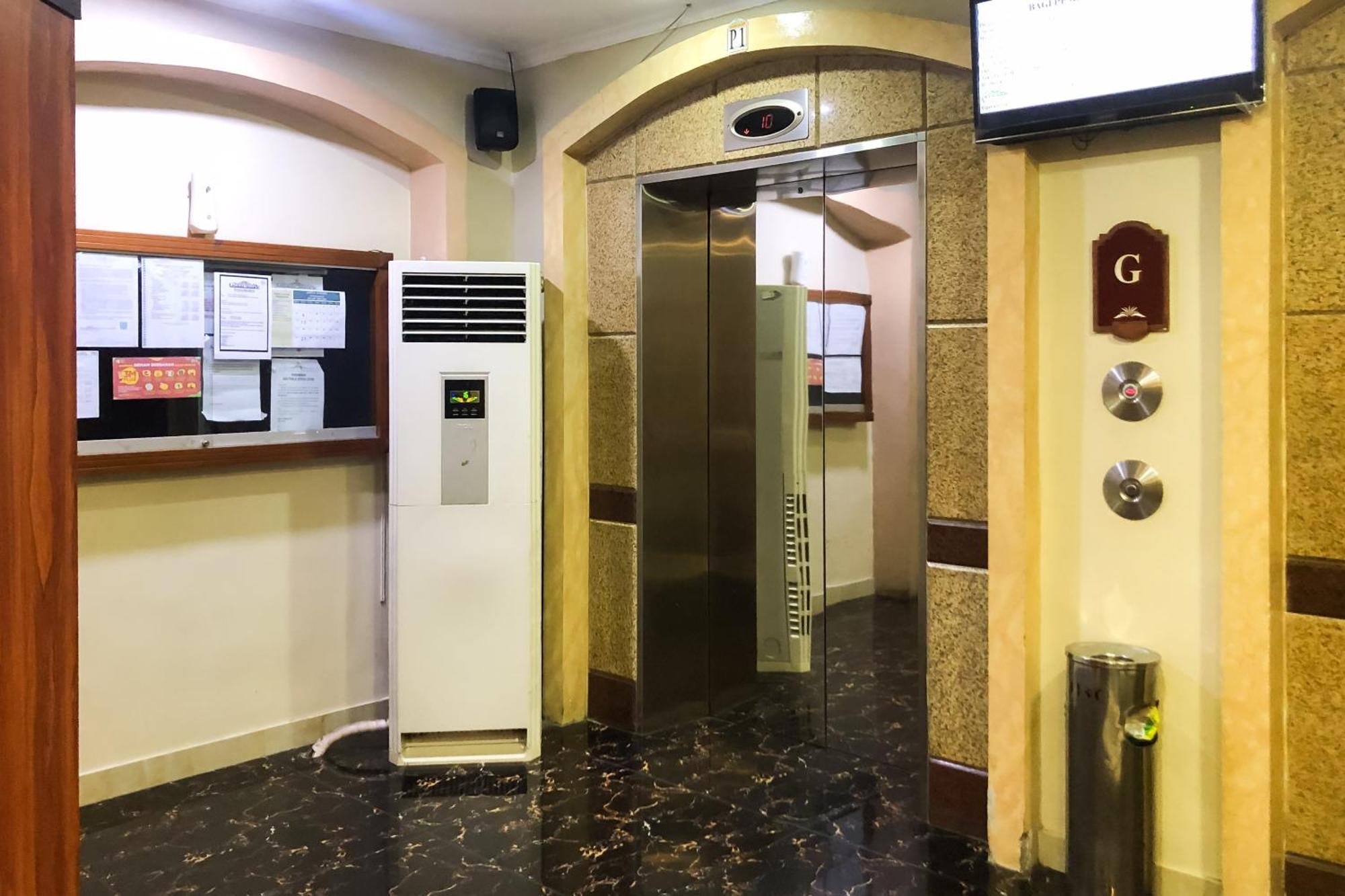 Pangsapuri Redliving Mediterania Gajah Mada - S'room Tower A