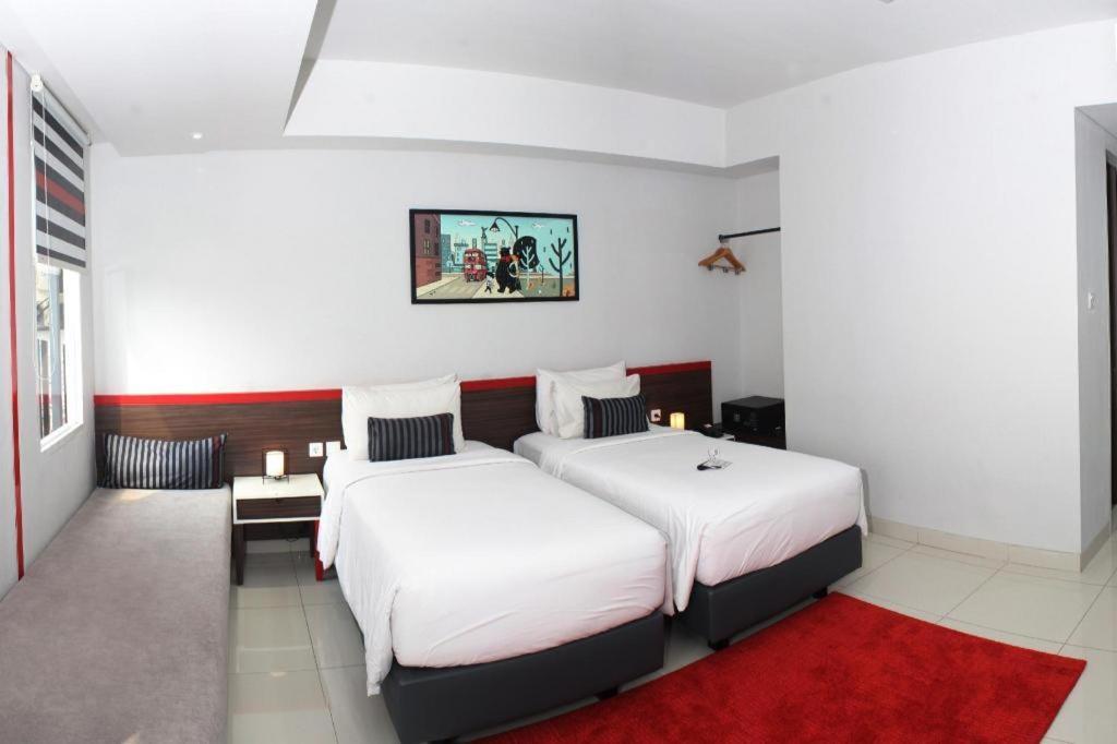 Hotel Hi Senen 3*