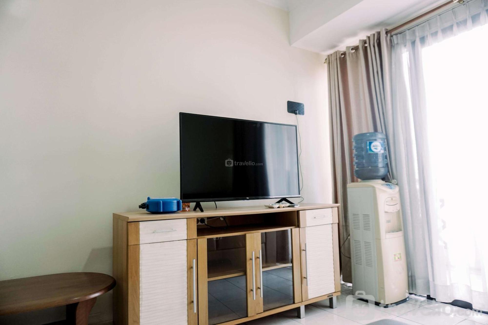 Elegant And Comfortable 2br Puri Garden By Travelio Jakarta