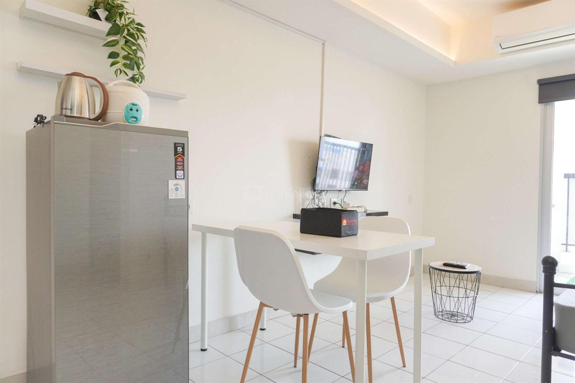 Brand New And Simply 1br At The Wave Kuningan By Travelio Apartment *