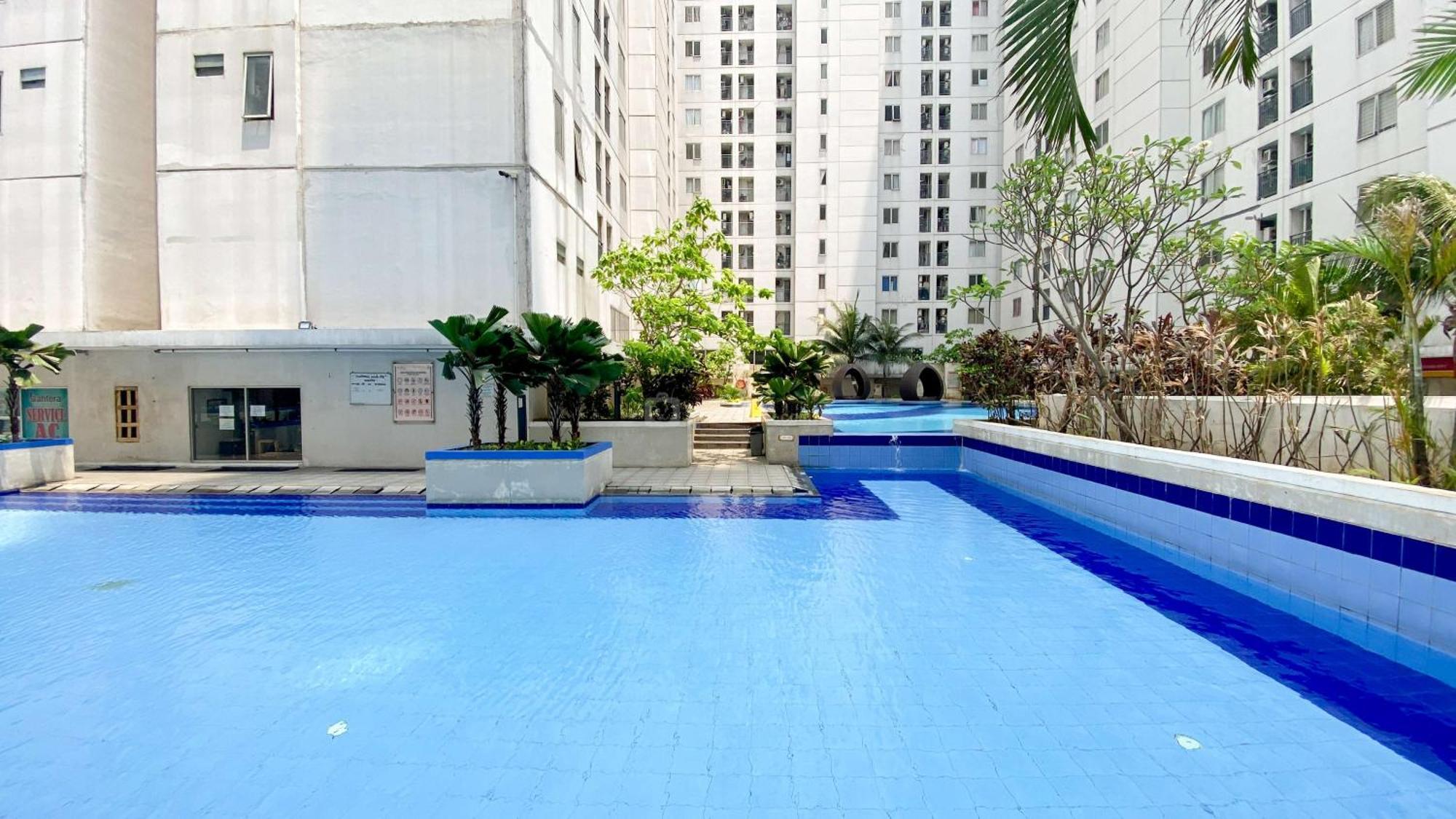 Strategic And Warm At Bassura By Travelio * Jakarta