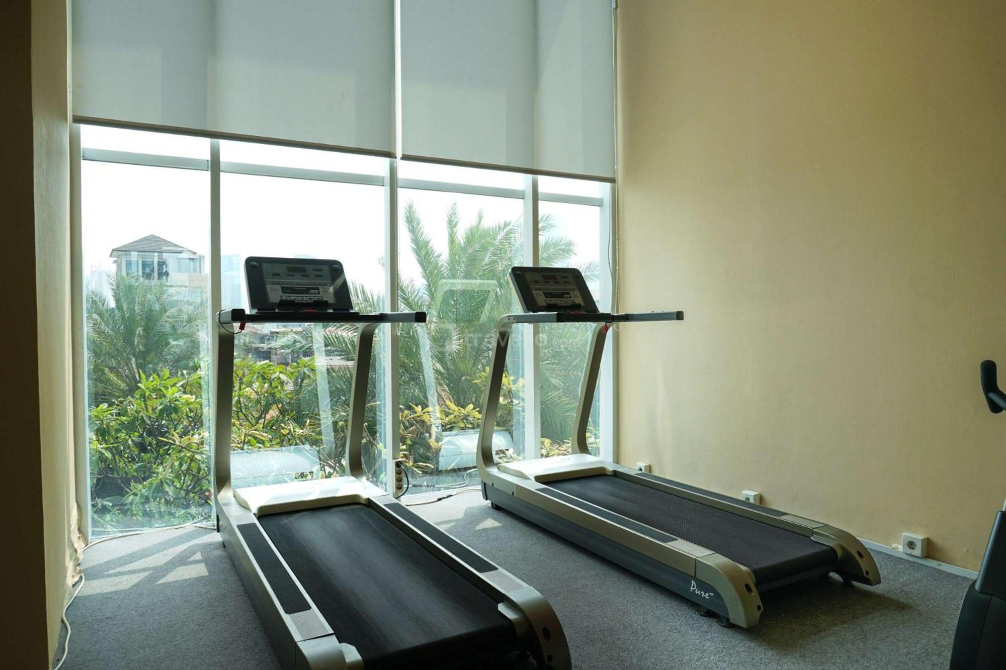Good Choice And Cozy At Ambassade Kuningan By Travelio *