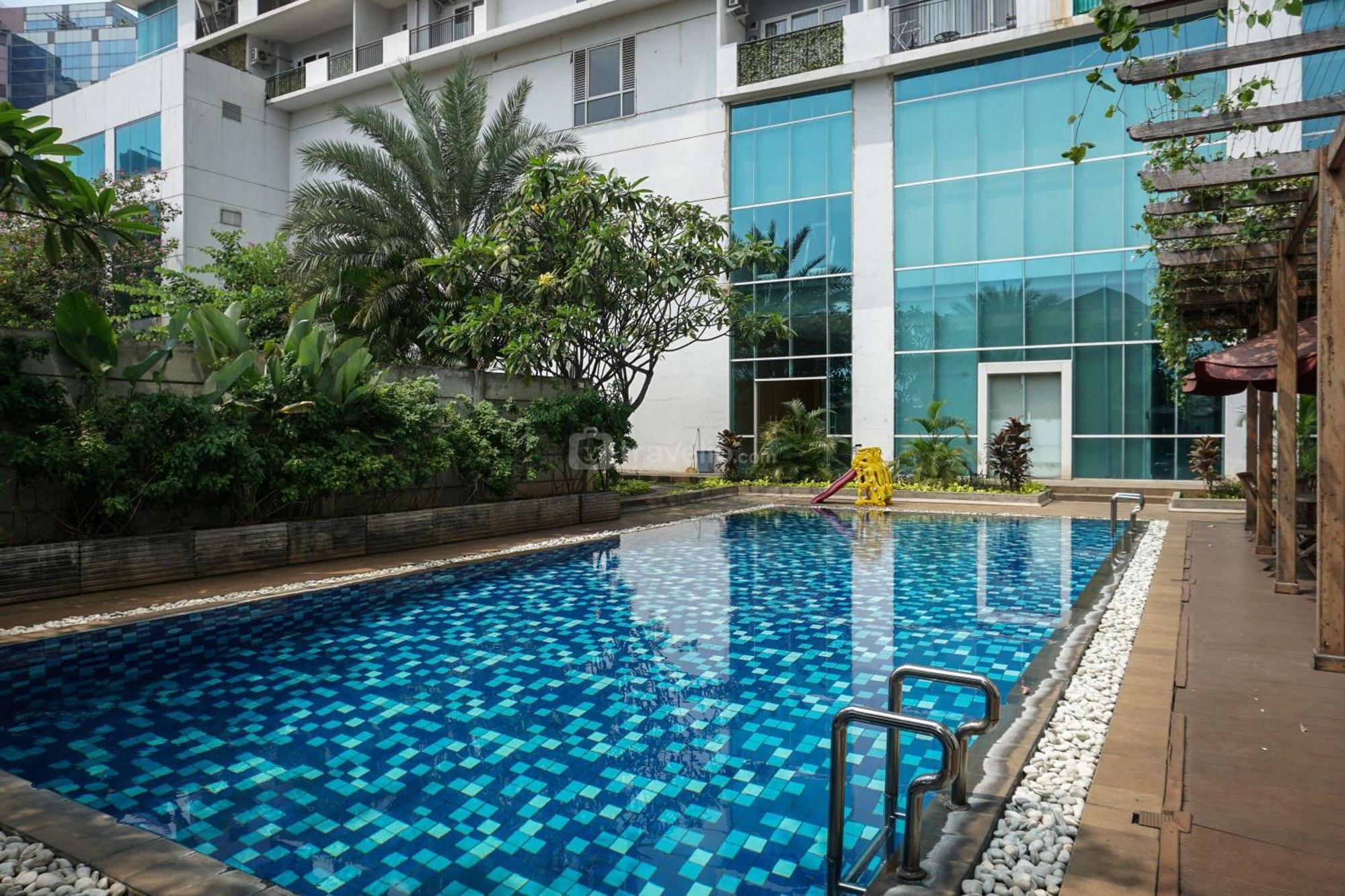 Apartment Good Choice And Cozy At Ambassade Kuningan By Travelio Jakarta