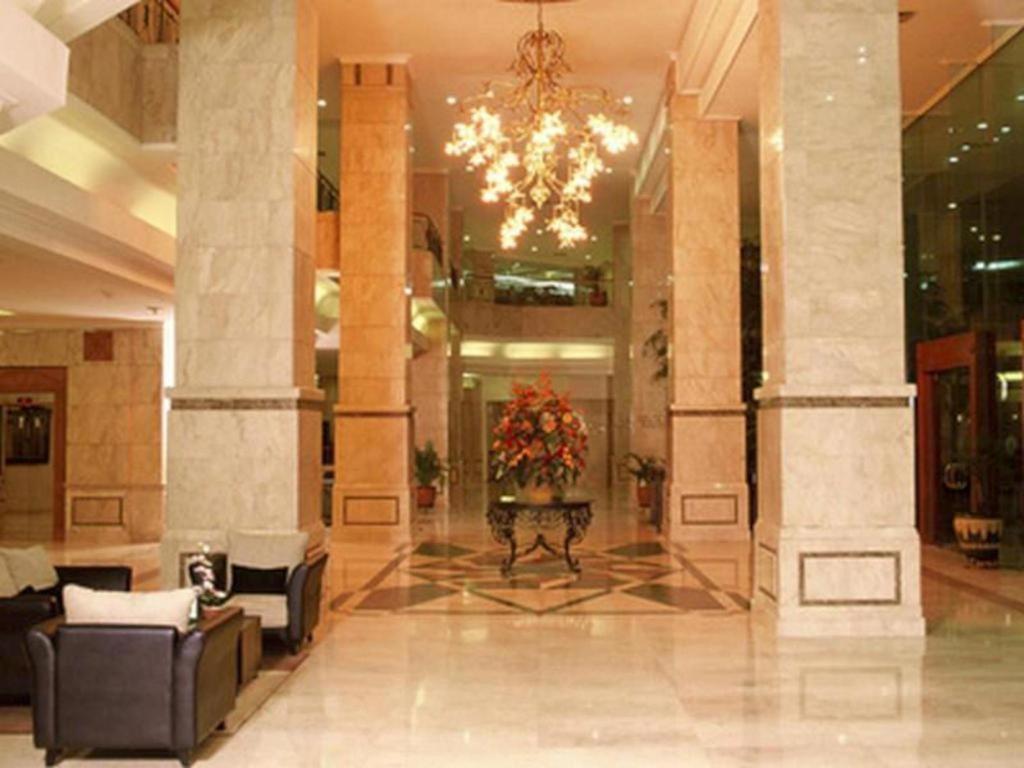 Hotel Grand Cempaka Business Jakarta