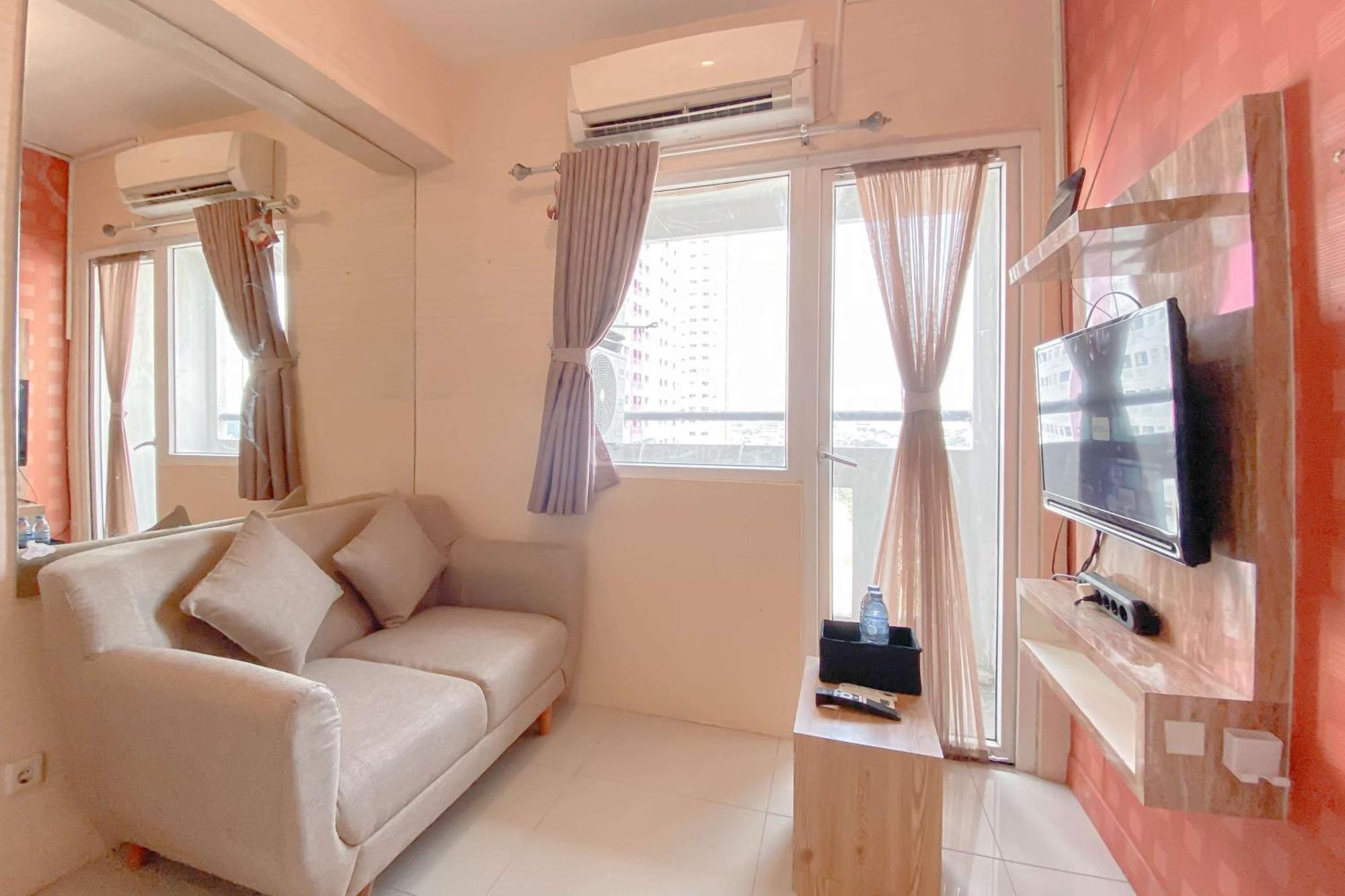 Apartment Cozy Living 2br Pramuka Near Mall By Travelio Jakarta