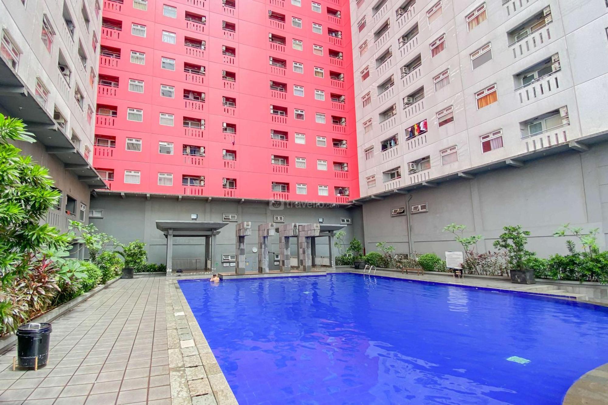 Cozy Living 2br Pramuka Near Mall By Travelio *