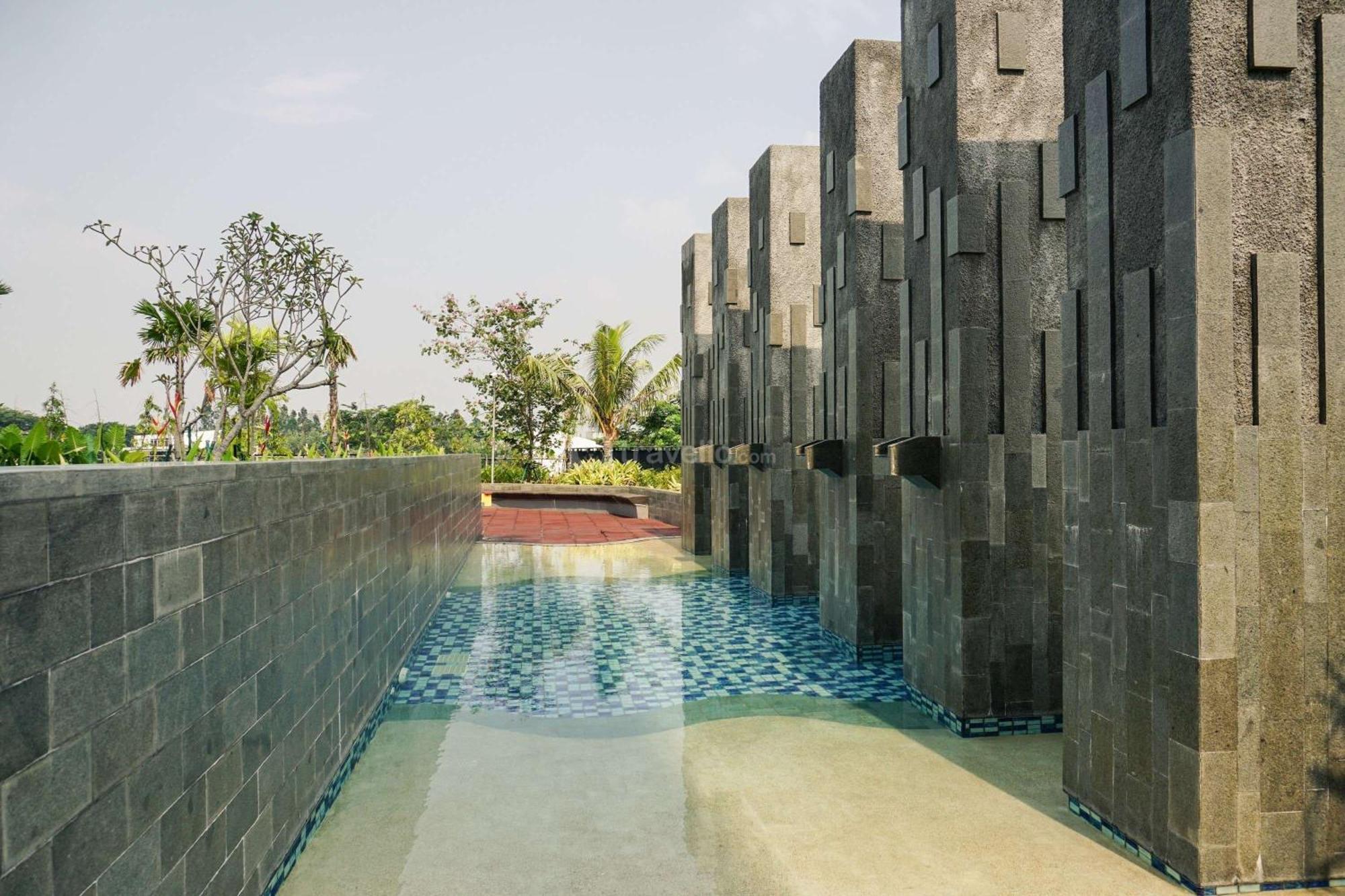 And Homey 1br At Citralake By Travelio * Jakarta