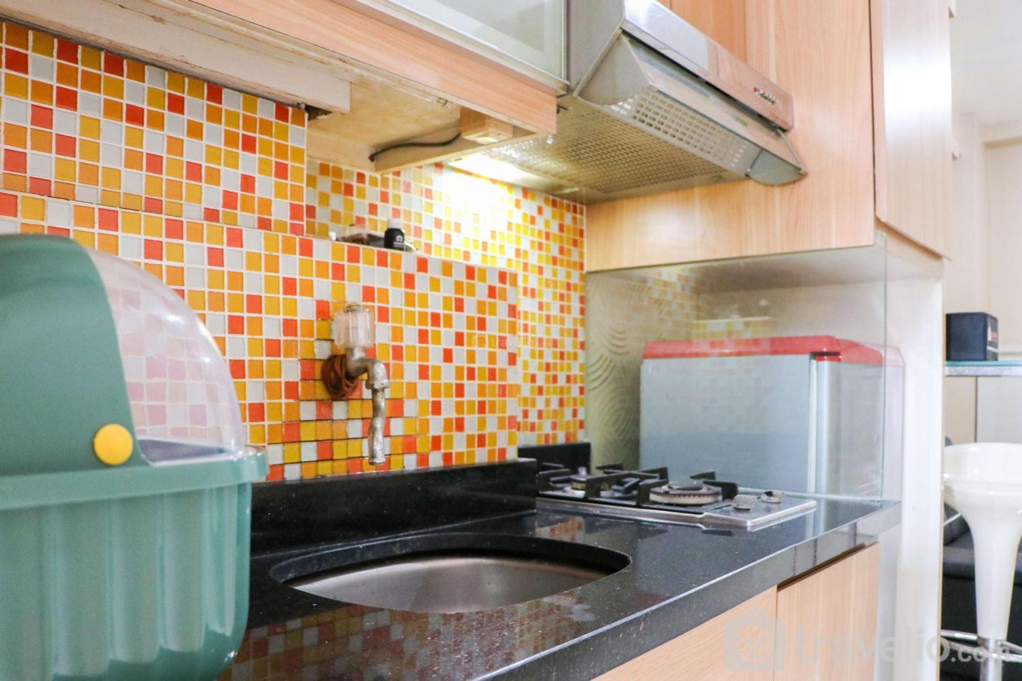 Cozy Living And Tidy 2br Bay Pluit By Travelio