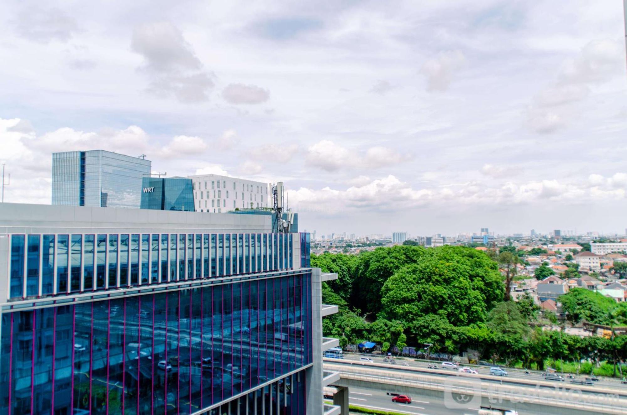 Minimalist And Comfort Living 2br At Signature Park Grande By Travelio Apartment *