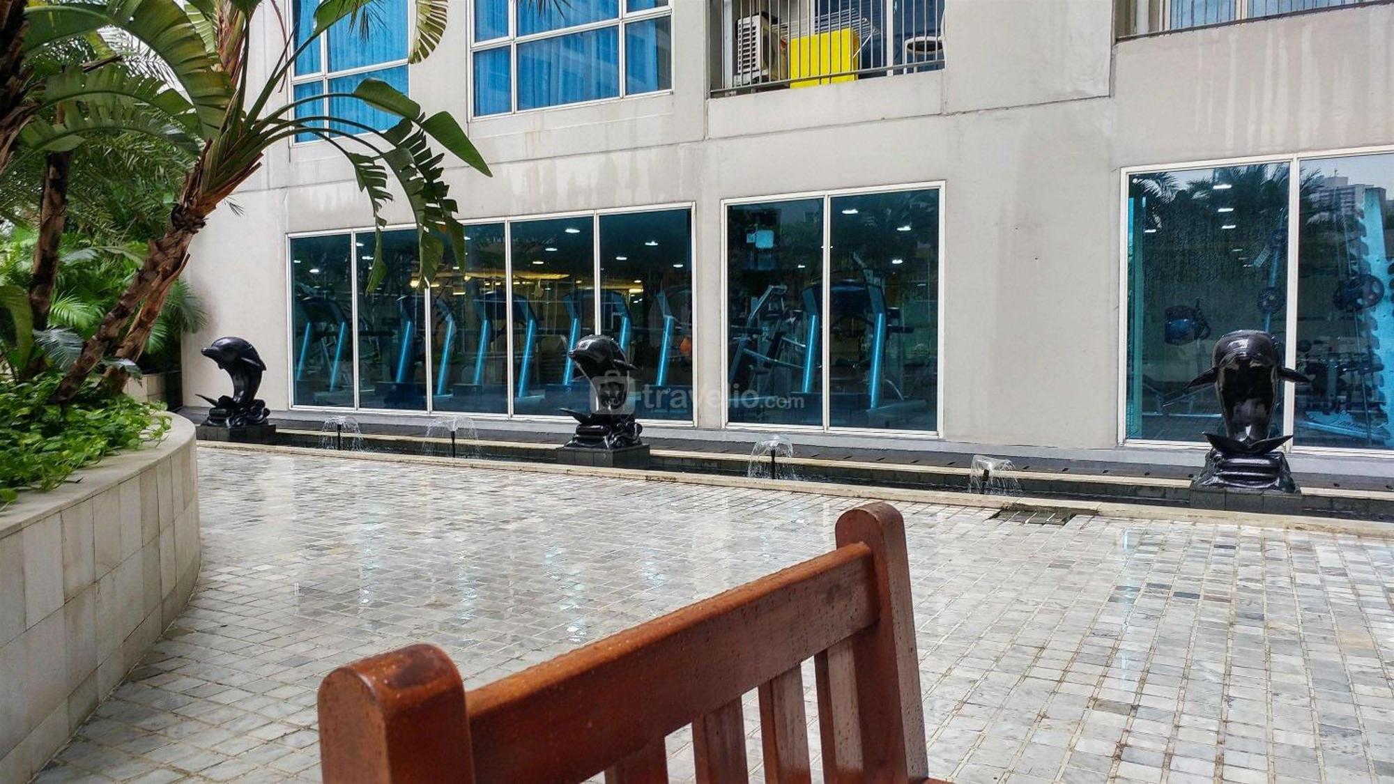 Warm And Comfy 2br At Casa Grande By Travelio Apartment Jakarta
