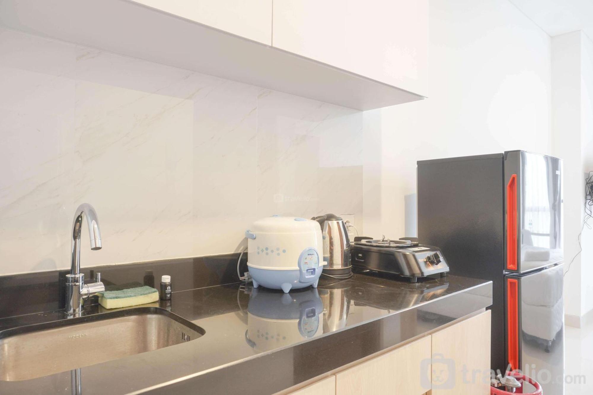Comfort And Warm At Ciputra World 2 By Travelio