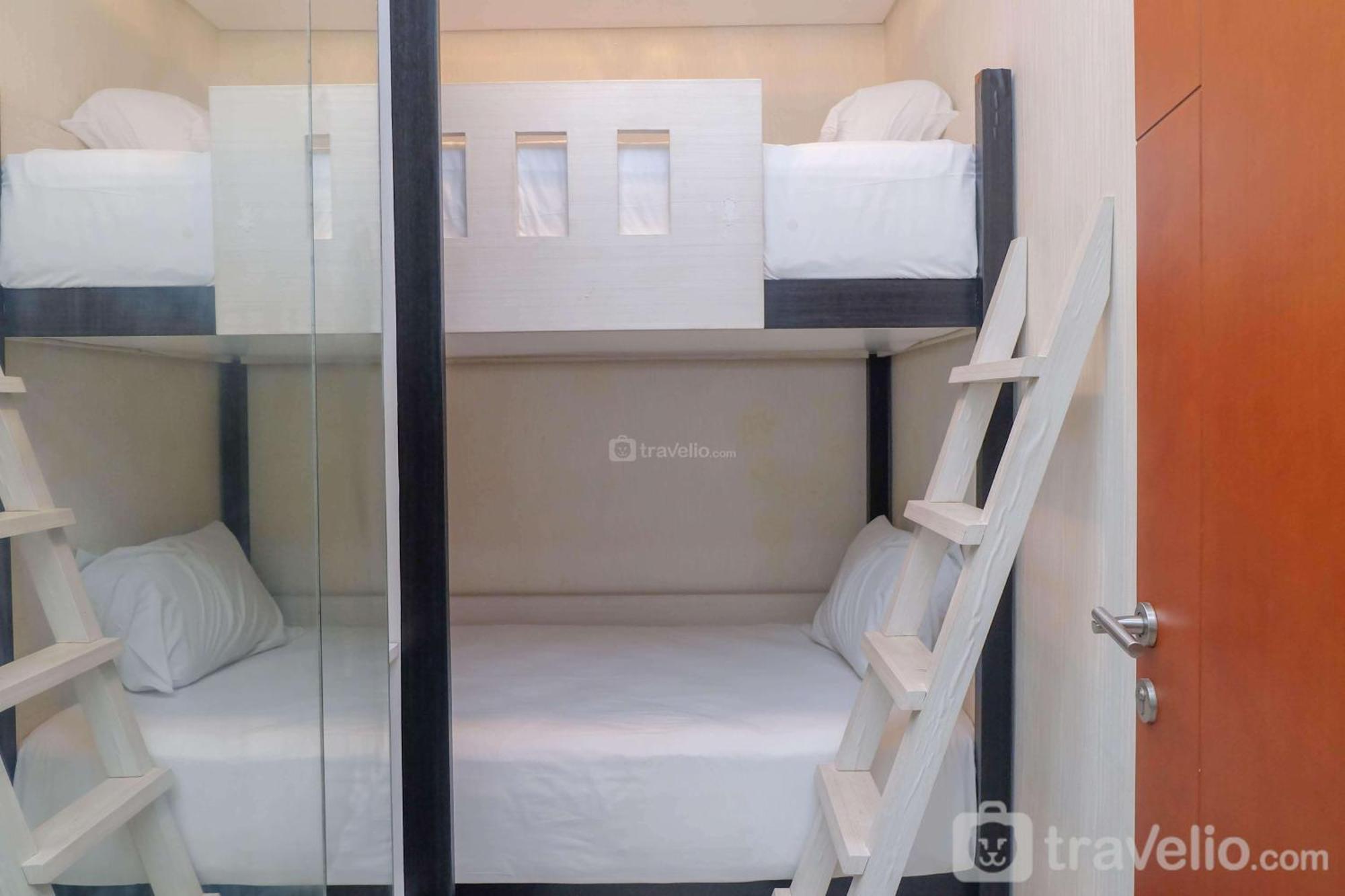 Comfort And Elegant 2br At Woodland Park By Travelio