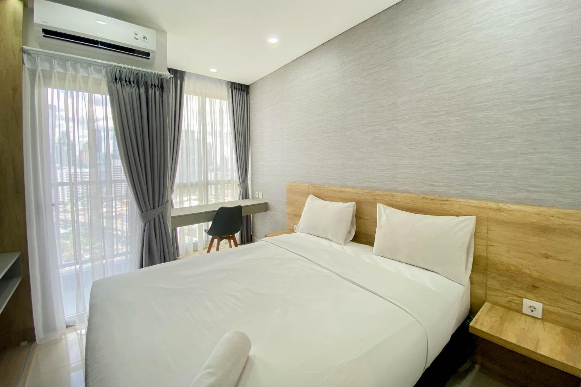 Comfort And Modern Look Ciputra World 2 By Travelio * Jakarta