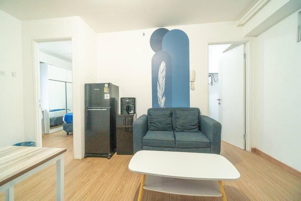 2 Bedroom Above Bassura Mall East Netflix Apartment *