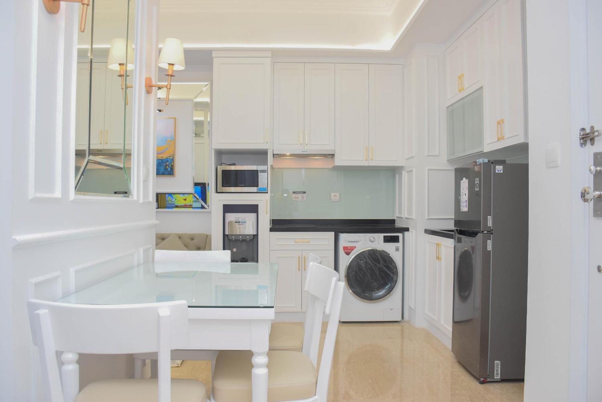 Modern And Comfy 2br At Menteng Park By Travelio Apartment Jakarta