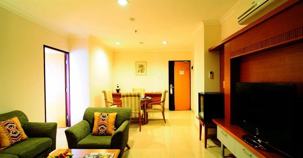 Hotel Asana Kawanua Jakarta