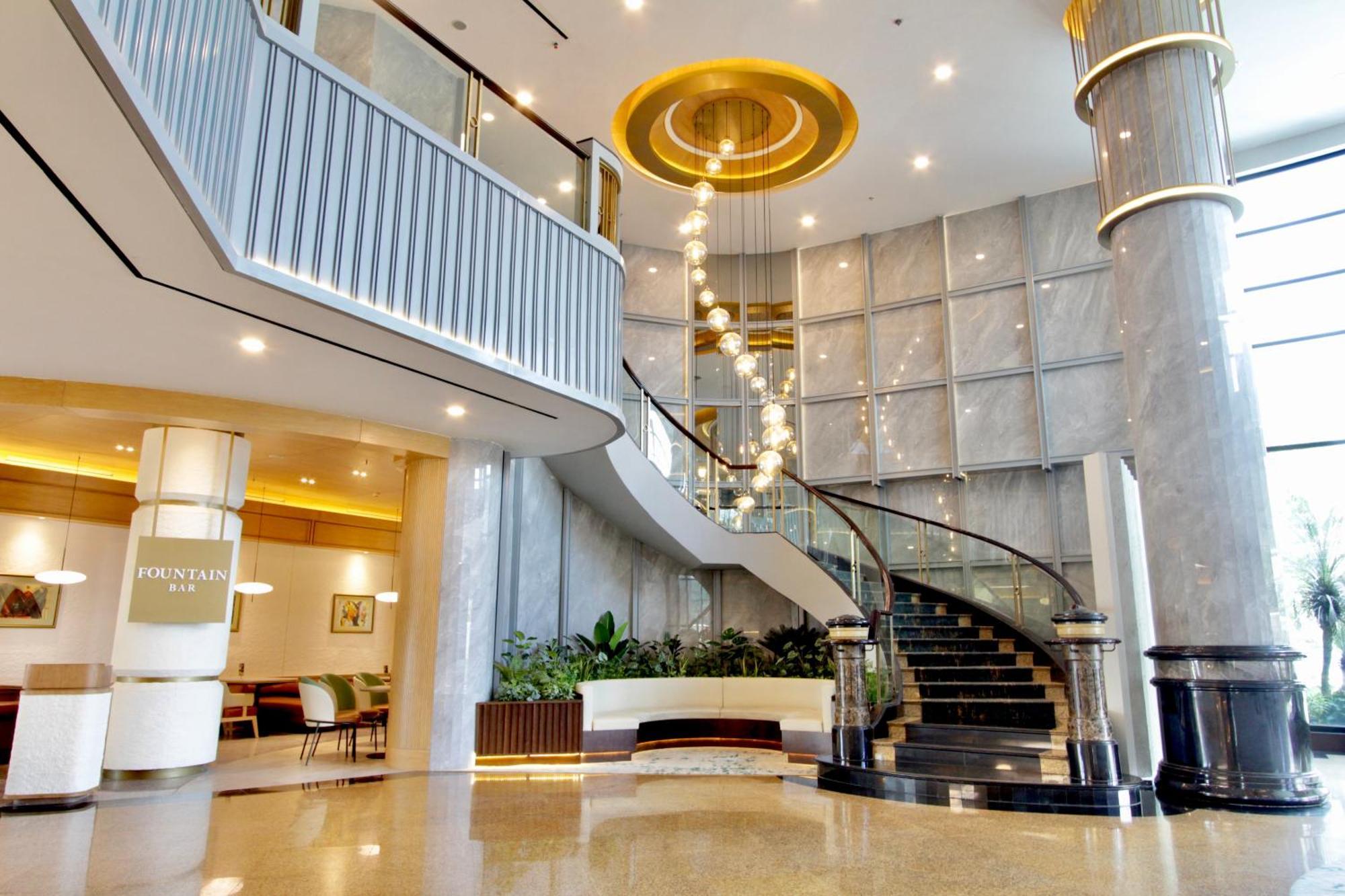 The Acacia Hotel