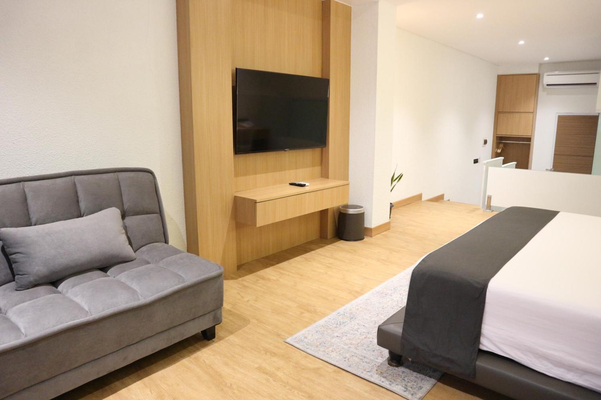 Treehouse - Boutique Serviced Jakarta